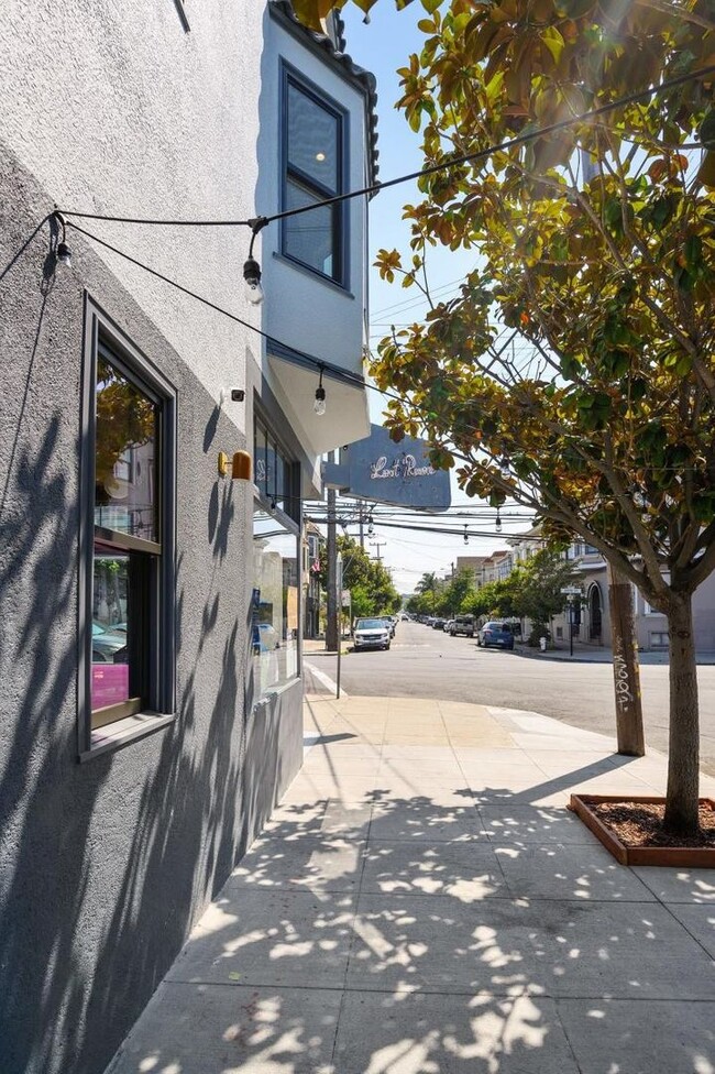 Building Photo - 2734 20th Street