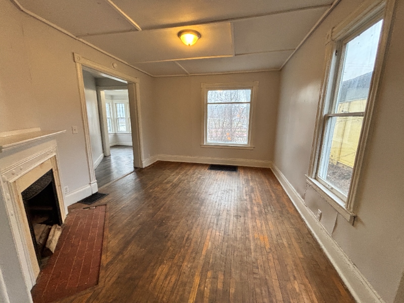 Building Photo - 1404 W Michigan Ave