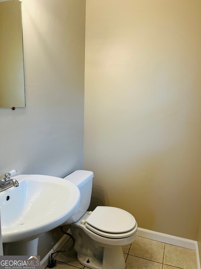 Building Photo - 1085 Horsley Mill Rd