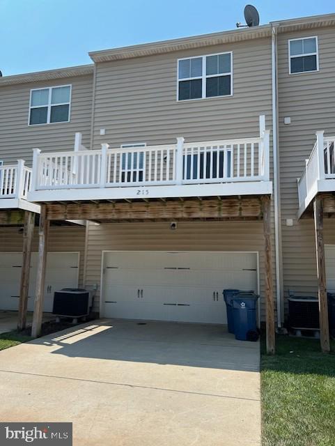 Building Photo - 215 Keenan Way