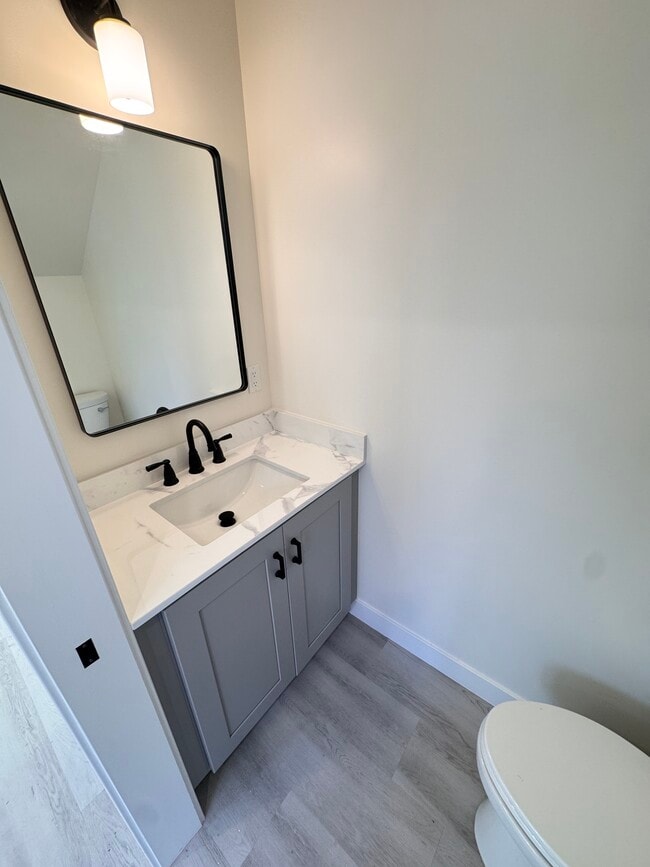 Building Photo - 23442 Kathryn Ave