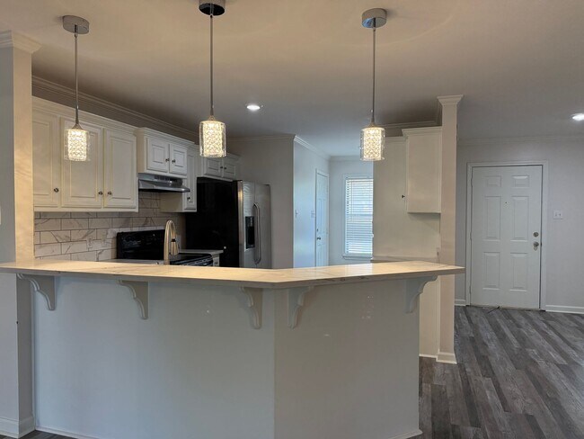 Building Photo - 6309 Countryside Dr