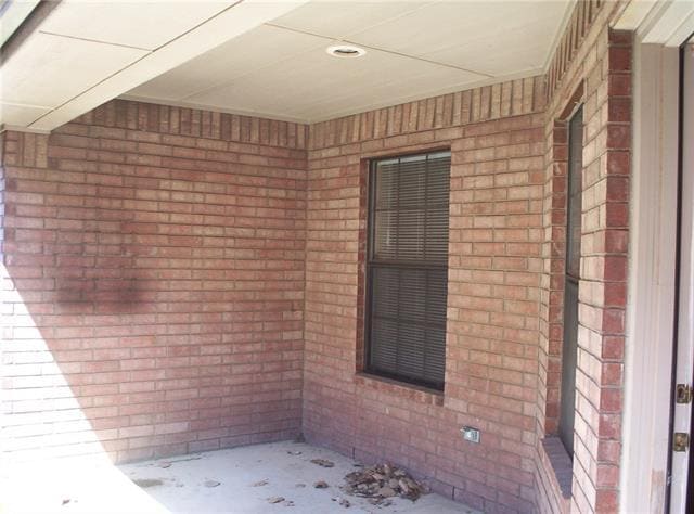 Building Photo - 3005 Huntington Ct