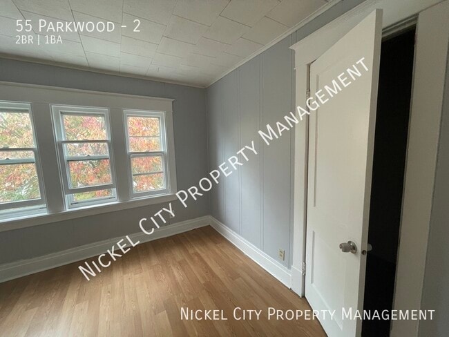 Building Photo - 55 Parkwood-2
