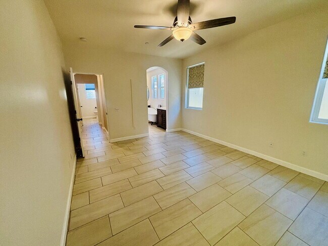 Building Photo - Gorgeous 3 bd, 4 ba Townhome in 55+ Community