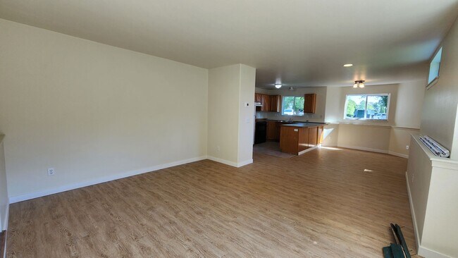 Building Photo - 3452 W Lilac Ct