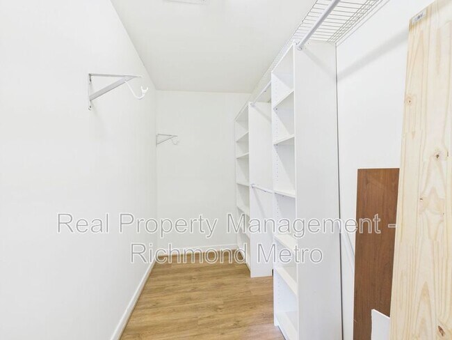 Building Photo - 1149 Grand Brook Dr