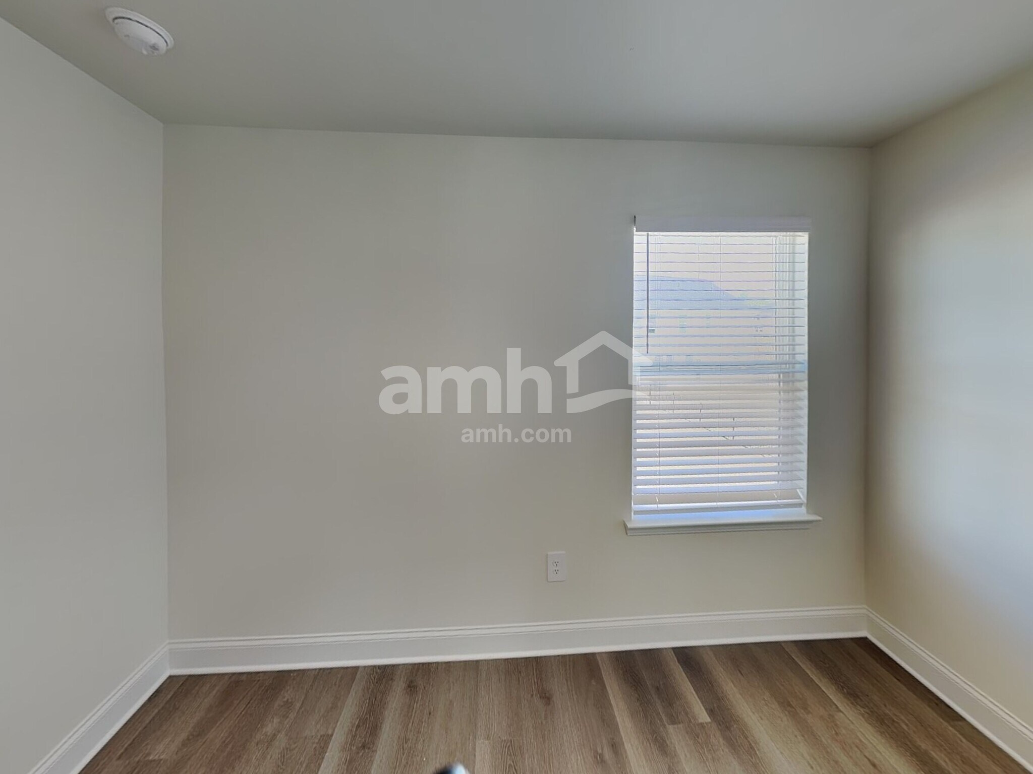 Building Photo - 3662 Creek View Cir