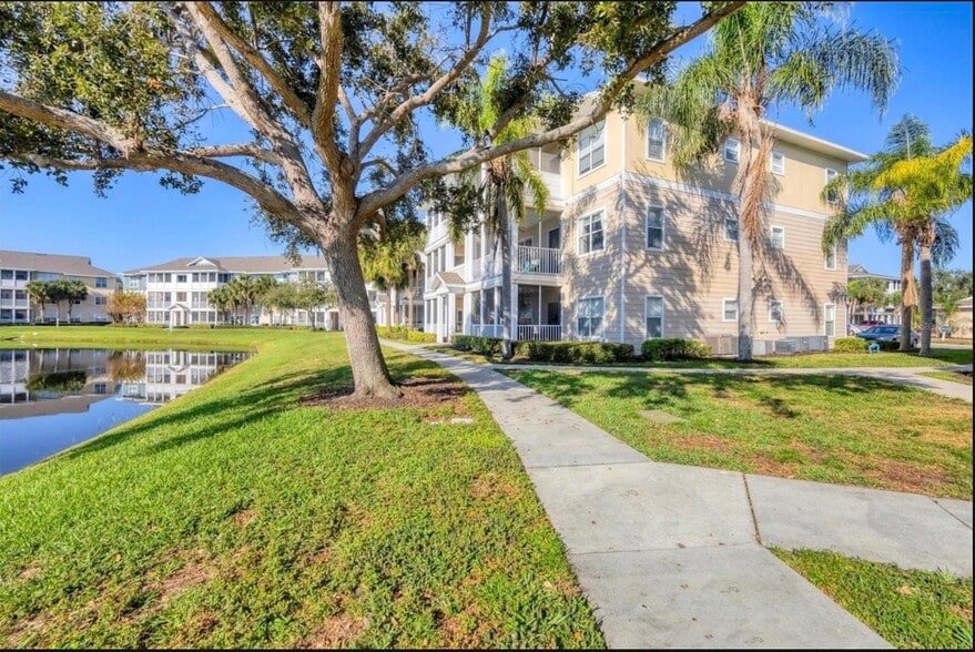 Building Photo - 4802 51st St W