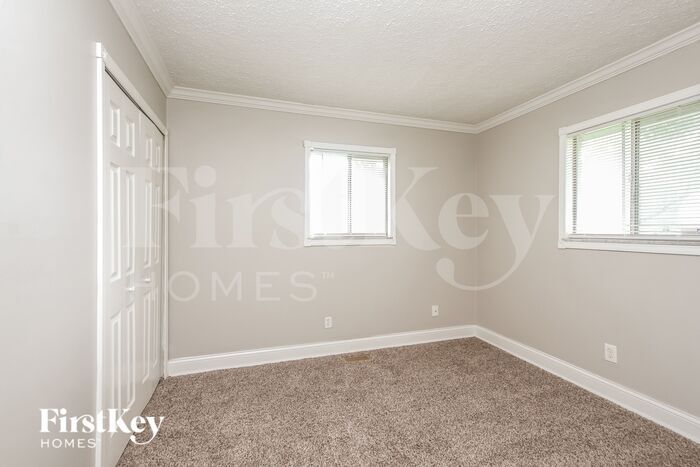 Building Photo - 3342 Busy Bee Ln