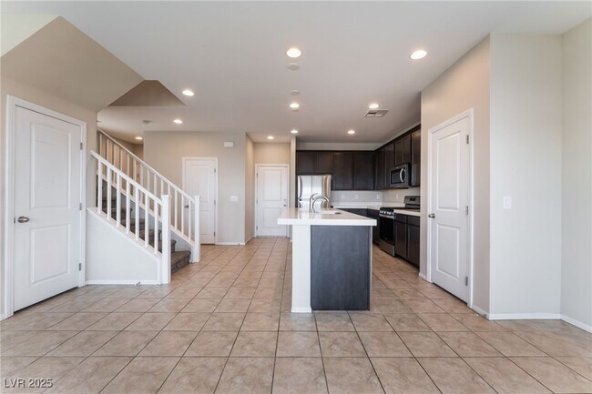 Building Photo - 4756 Cactus Sun Ln