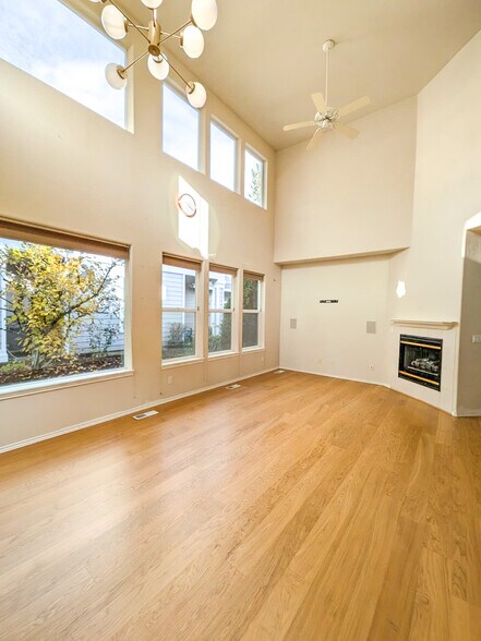 Building Photo - 2407 NE Mocha Way