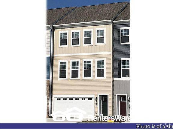Building Photo - 1013 Tuscany Ln