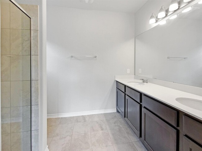 Building Photo - 113 Spanish Foal Trail