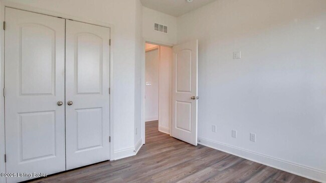 Building Photo - 3616 Ringing Bell Ln