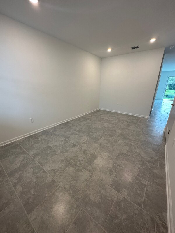 Building Photo - 7433 Stone Crk Trl