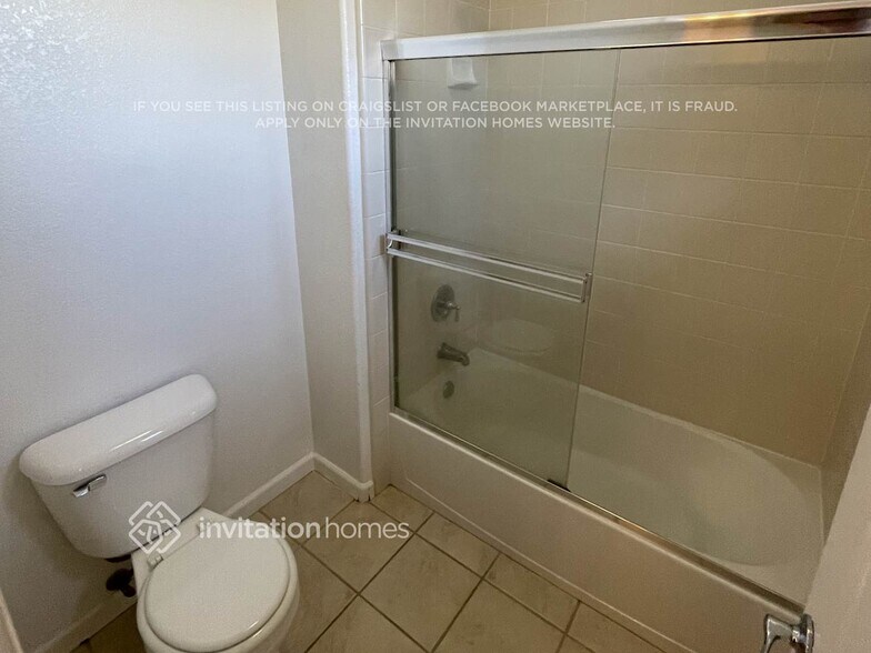 Building Photo - 3007 Bergamo Ct