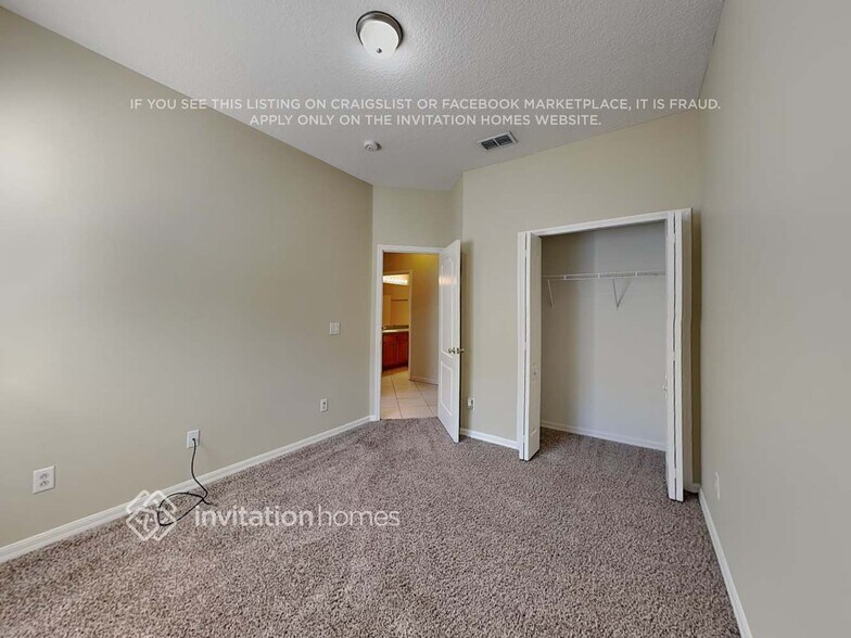 Building Photo - 11291 Moonshine Creek Cir