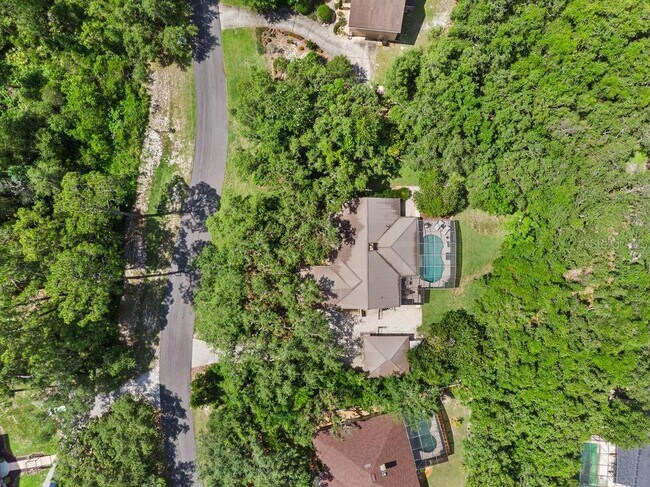 Building Photo - 11634 Nellie Oaks Bend