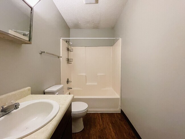 Building Photo - River Campus Downtown - What more could you want?