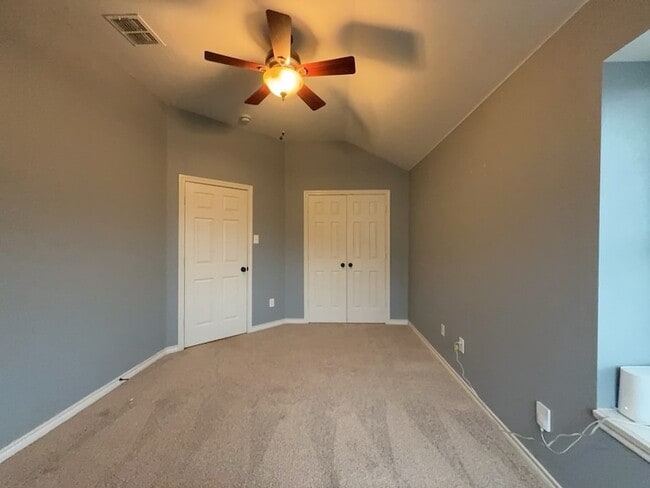 Building Photo - 12614 Oceanside Dr