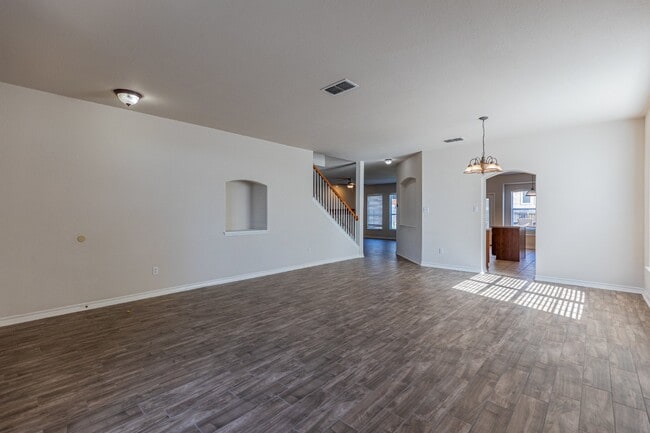 Building Photo - 21226 Villa Valencia