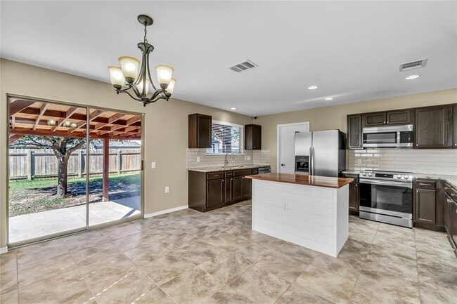 Building Photo - 4606 Mellow Hollow Dr