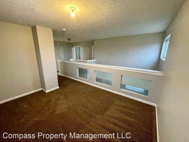 Building Photo - 3 br, 2.5 bath House - 668 Mountain Pine Dr