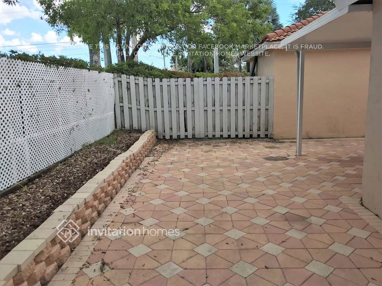 Building Photo - 11205 Sunview Way