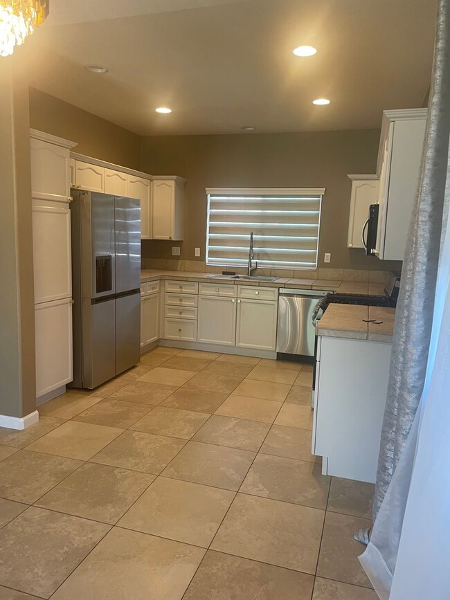 Building Photo - Beautiful Double Diamond Ranch Home For Rent