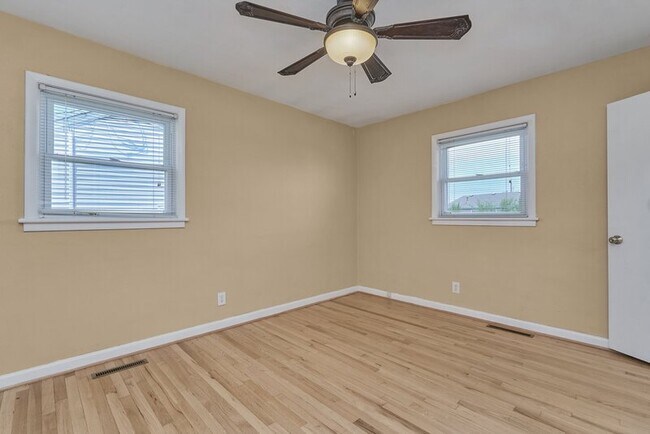 Building Photo - 2484 Jasper Ct