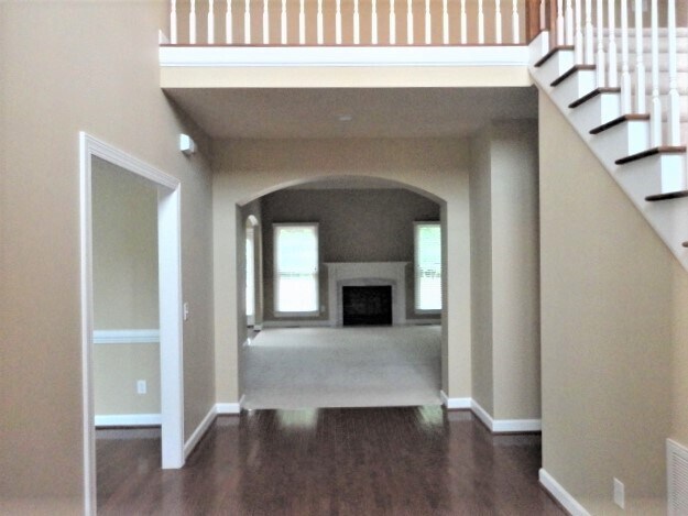 Building Photo - 1105 Crystalwater Dr