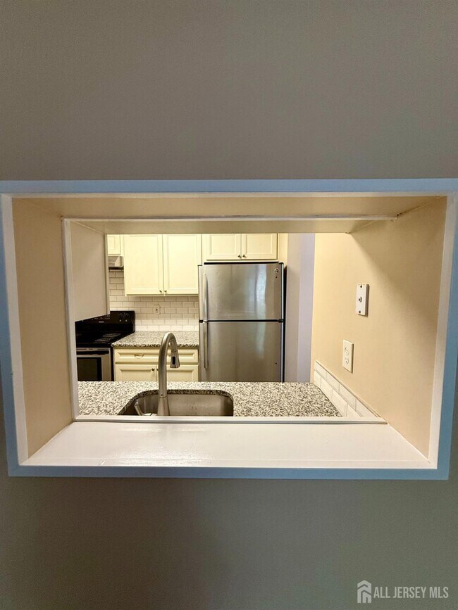Building Photo - 5205 Ravens Crest Dr