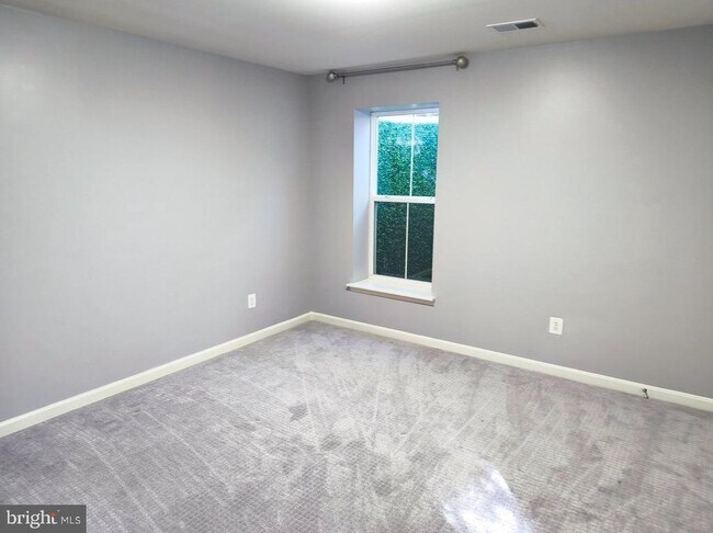 Building Photo - 42274 Winter Haven Dr