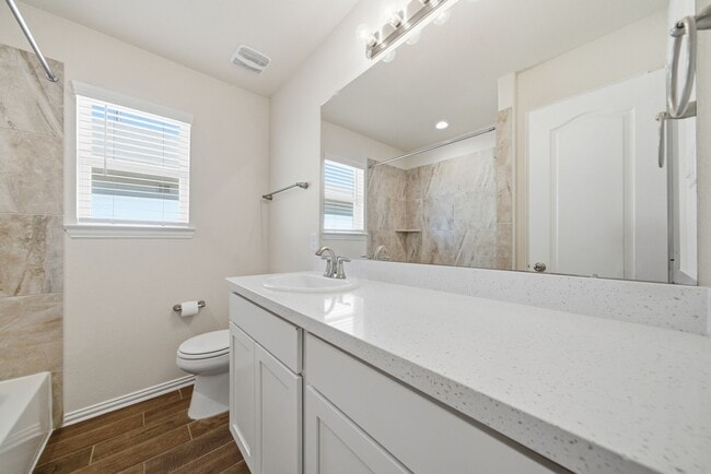 Building Photo - 32942 Silver Mdw Wy
