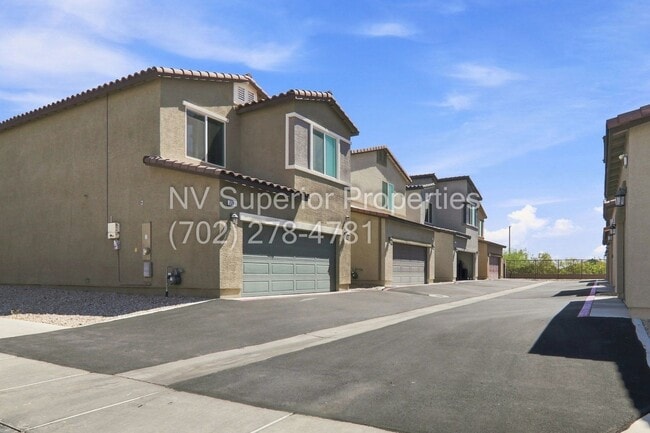 Building Photo - 7204 Sunray Point St