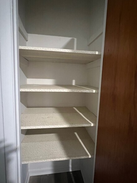 Building Photo - 3210 Orleans Dr