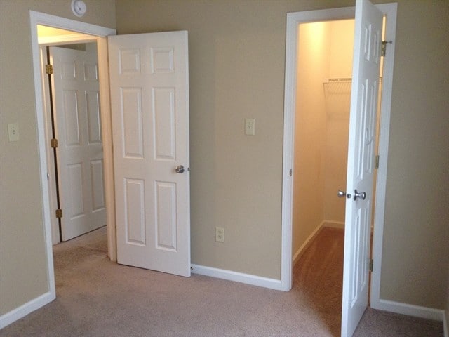 Building Photo - 5963 Sycamore Forge Dr