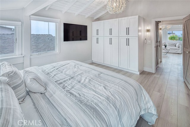 Building Photo - 410 Acacia Ave