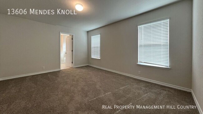 Building Photo - 13606 Mendes Knl