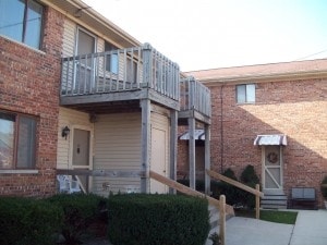 Building Photo - Chateau Apartments