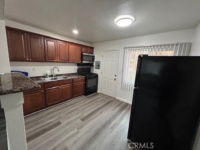 Building Photo - 37067 Bankside Dr