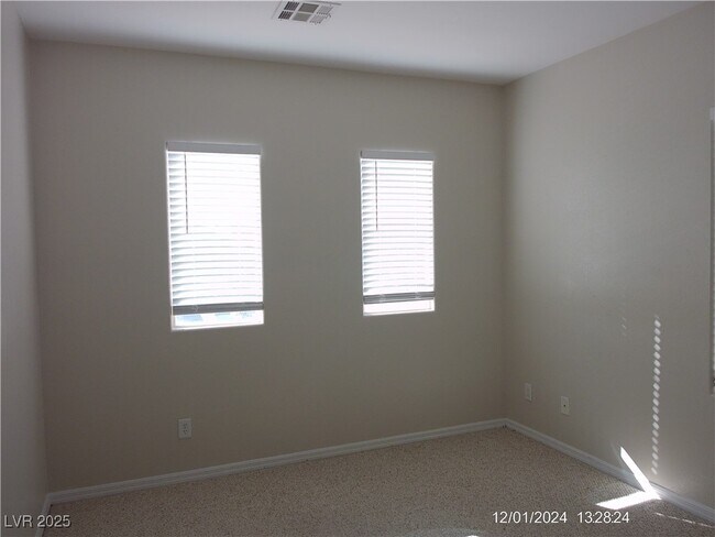 Building Photo - 6528 Birdcall St