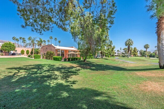 Building Photo - 47157 El Menara Cir