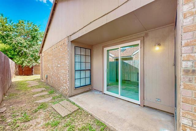 Building Photo - 2510 Limestone Dr