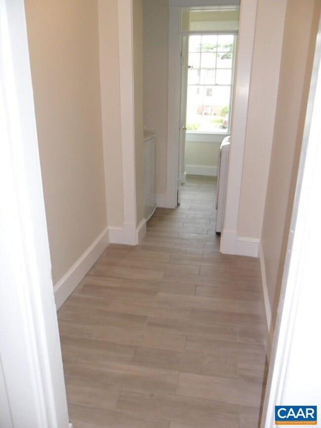 Building Photo - 1411 Gordon Ave