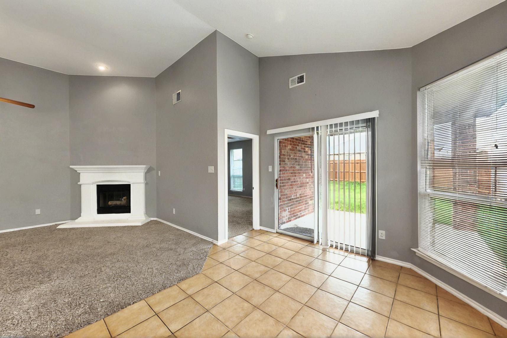 Building Photo - 9533 Willow Branch Way