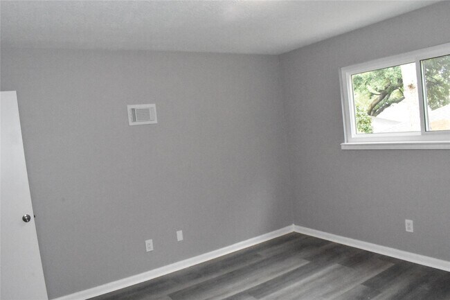 Building Photo - 19419 Craigchester Ln