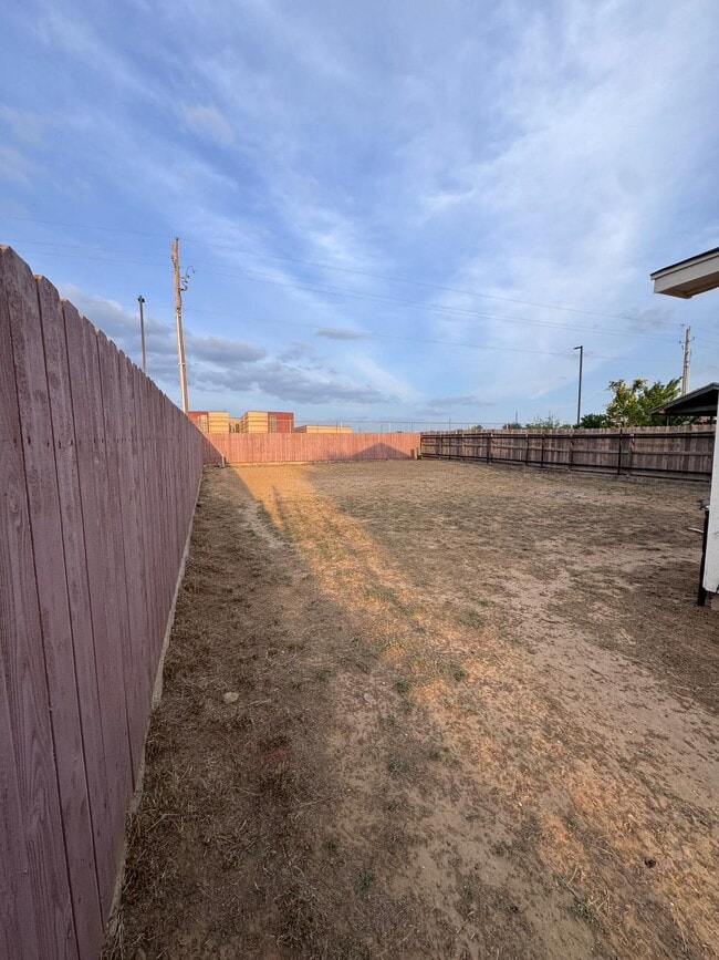 Building Photo - 3807 Katiana Dr