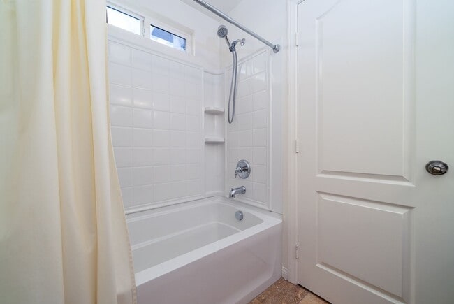 Building Photo - 3140 Trinity Bay Pl